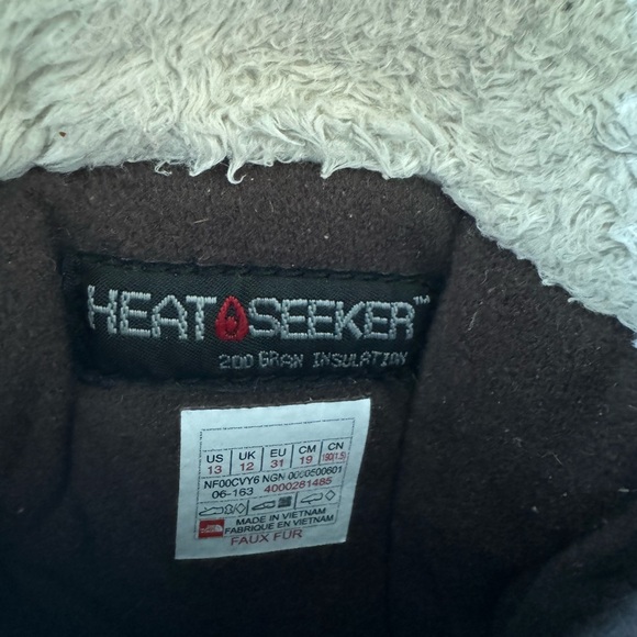 Size 13 The North Face winter/snow boots. - Picture 4 of 6